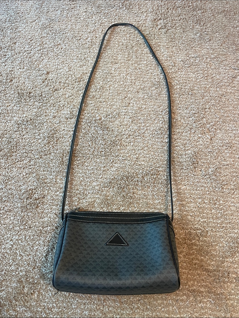 Liz Claiborne Black Textured Triangle Logo Crossbody Bag